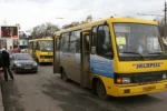 "Ваше життя в моїх руках, один рух, і ви в лікарні": в Одесі маршрутник погрожував пасажирам, відео
