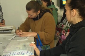 Безкоштовні продукти для ВПО та пенсіонерів у Одеській області