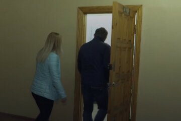 Скандал в українській школі: вчительку звинуватили у знущаннях, "сказала роздягнутися до трусів і..."