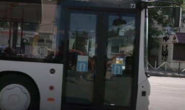 Новый график движения транспорта в Запорожье