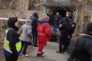 В Одесі чоловік узяв у заручники жінку з дитиною: на місце терміново прибув спецназ