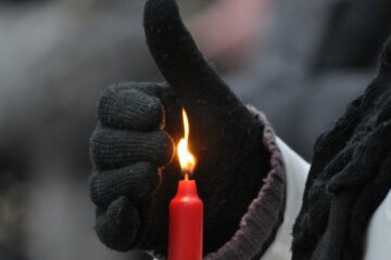 траур, свеча, умер