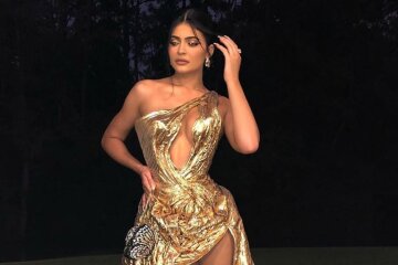 кайлі дженнер