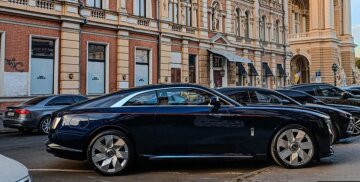 Rolls-Royce 