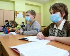 Одесским школьникам сообщили, когда они уйдут на каникулы: "окончание переносится на ..."