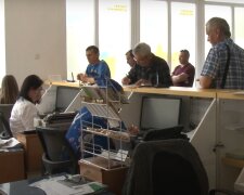 Гуманитарная помощь для пенсионеров в Сумах