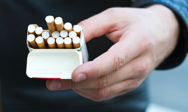 сигареты, пачка сигарет, курильщик