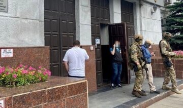 В Харькове полицейские решили "покрышевать" наркозависимых: "от 500 до 1500 долларов"