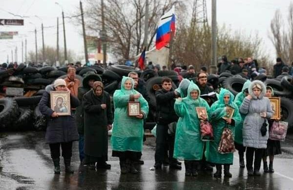 Украинка назвала условие возвращения Донбасса в Украину: "Пусть становятся живым щитом перед..."
