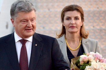 Олена Зеленська в прозорій сукні затьмарила дружину Порошенко в “золотий” вишиванці: фото