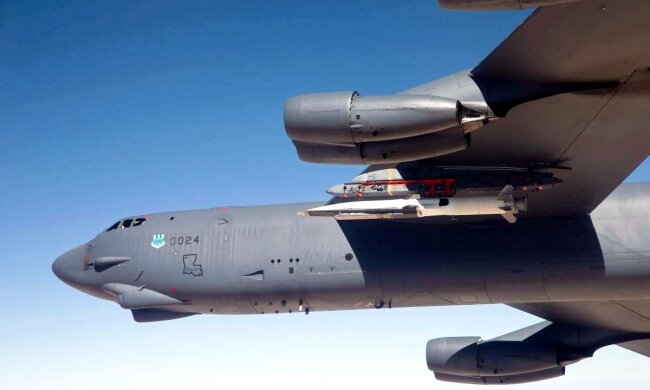 НАТО самолет