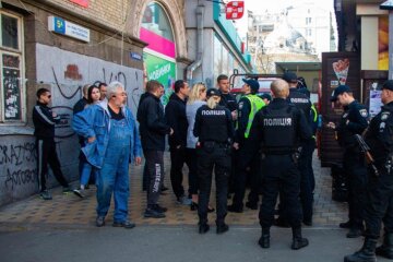 Коммунальщики натравили полицию на киевлян, которые решили навести порядок: "Мы не успели"