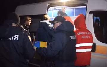На Київщині 17-річний підліток напав на вітчима з сокирою: "Спочатку сварилися, потім..."