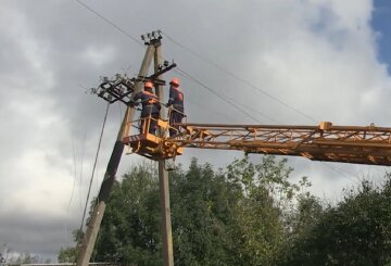 Графики отключения света в Запорожье на 23 апреля