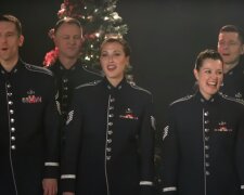 Військовий хор США привітав українців зі святами і заспівав "Щедрик", відео: "Мурашки по тілу пробігли"
