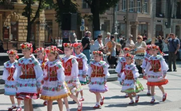 Обов'язкове виконання гімну в школах столиці: в Київраді розкрили нові деталі