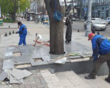 Вандалы устроили новые бесчинства в центре Одессы: не угодил памятник актрисе