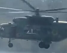 "Там же діти": військовий вертоліт влаштував переполох на пляжі під Харковом, моторошні кадри