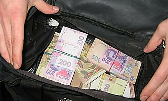 Государство вернет украинцам часть денег за детсад и школу