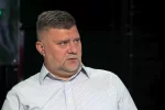 Стремление работать несмотря ни на что и делать свою работу присуще Украине, - философ Александр Новохатский