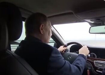 Путин, Владимир Путин за рулем
