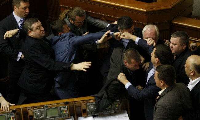драка, верховная рада,
