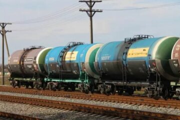 вагоны с кислотой, ж/д