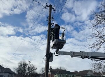 Графіки відключення світла у Рівненській області на 18 березня