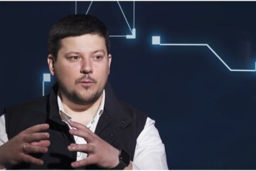 Общины фактически никакой копейки не получает, - Марчук о теневой обработке земли