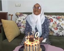 Жінка відзначила 119-й день народження і назвала головний секрет довголіття: "Завжди були на столі..."