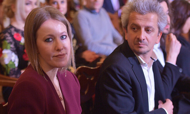 Щасливий Богомолов не стримався і показав Ксенію Собчак в несподіваному вигляді: "Вагітна!"
