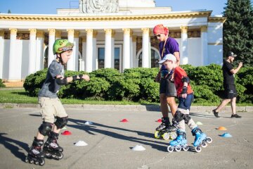 літо на вднг, ролики ,діти