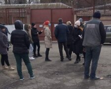 "Запугивают и не соблюдают карантин": под Одессой переполох из-за инфицированных, видео