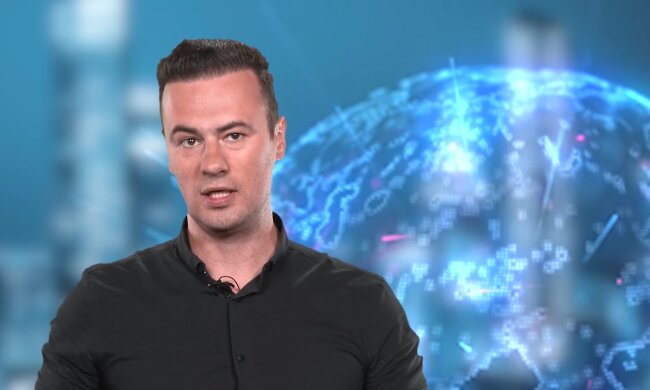 Индивидуализм прекрасного против общности разрухи, - политолог Максим Яли о различии между нами и россиянами