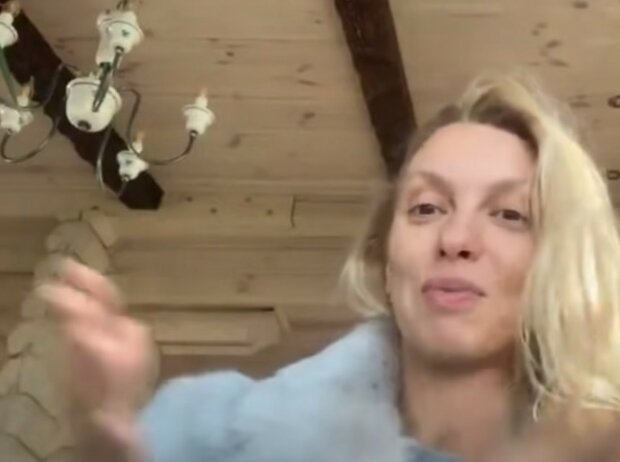 Полякова с мужем показали, кто еще живет в их роскошном особняке: