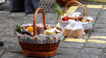 Як працюватимуть церкви на Великдень у Києві у 2026 році