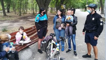 Жінка втратила сусідську дитину в Одесі, фото: "прийшла в парк, а потім..."