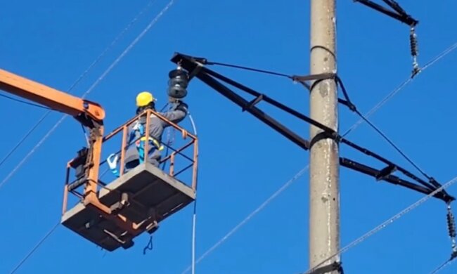 Графики отключения света в Запорожье на 24 марта