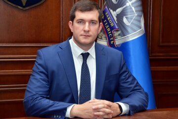 Соратника Януковича захищає екс-міністр юстиції Австрії