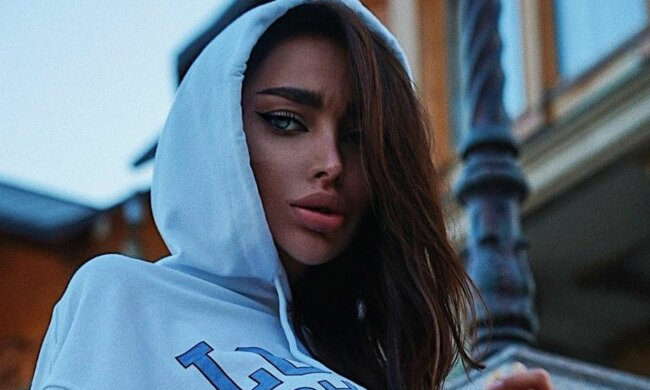 алена омович