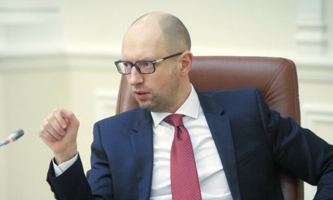 УНИАН яценюк