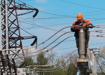 Графіки відключення світла в Одеській області на 16 квітня