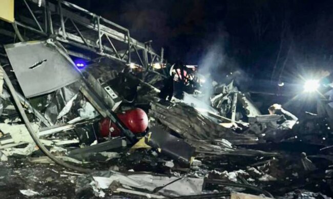 Окупанти вдарили по Дніпру: серед загиблих вагітна жінка, перші подробиці