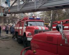 У Харкові спалахнула багатоповерхівка, почалася термінова евакуація: деталі і кадри з місця