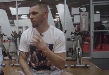 "Поїдь у Бучу": український боксер осоромився заявою про "внє політики" і обіймами з російським чемпіоном