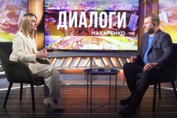 Женщинам в политике тяжело, потому что мужчины несерьезно воспринимают их в политике, - Острикова