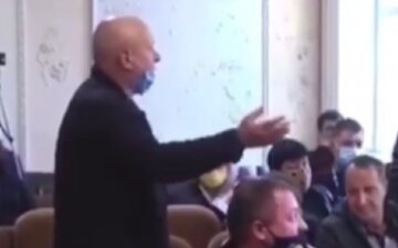 "Чем АТОшник лучше меня?": одесский депутат устроил скандал в битве за землю, видео