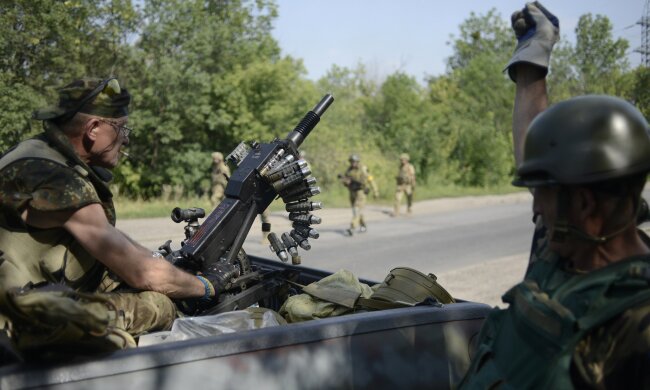 Members of Ukrainian self-defence battalion «Donbass» are seen at their positions near the