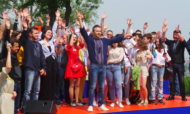 святослав вакарчук, партия голос