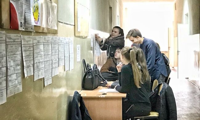 Горловский институт3